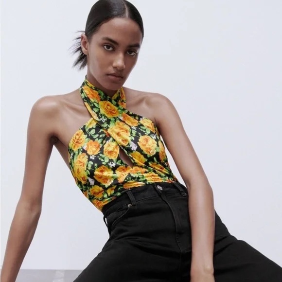 ZARA NWOT TWIST NECK FLORAL HALTER BODYSUIT SMALL - Picture 2 of 7